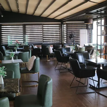 Hotell Diamond