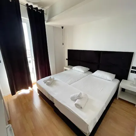 Hotell Diamond 3*