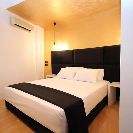 Diamond Hotell Sarandë