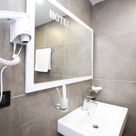 Diamond Hotell Sarandë