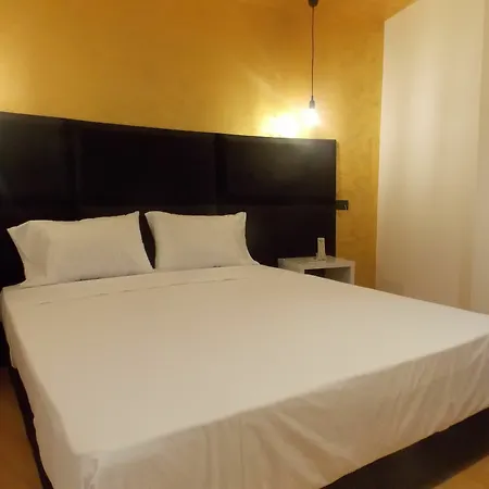 Diamond Hotell Sarandë